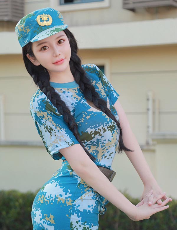 旧金山外围女经纪人